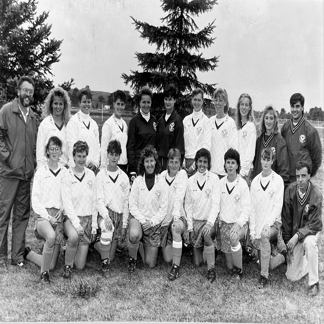 A black and white photo of the 1991/92 Women's Soccer Team.